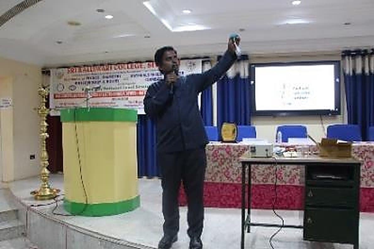 Inaugural session of a workshop at a host institution