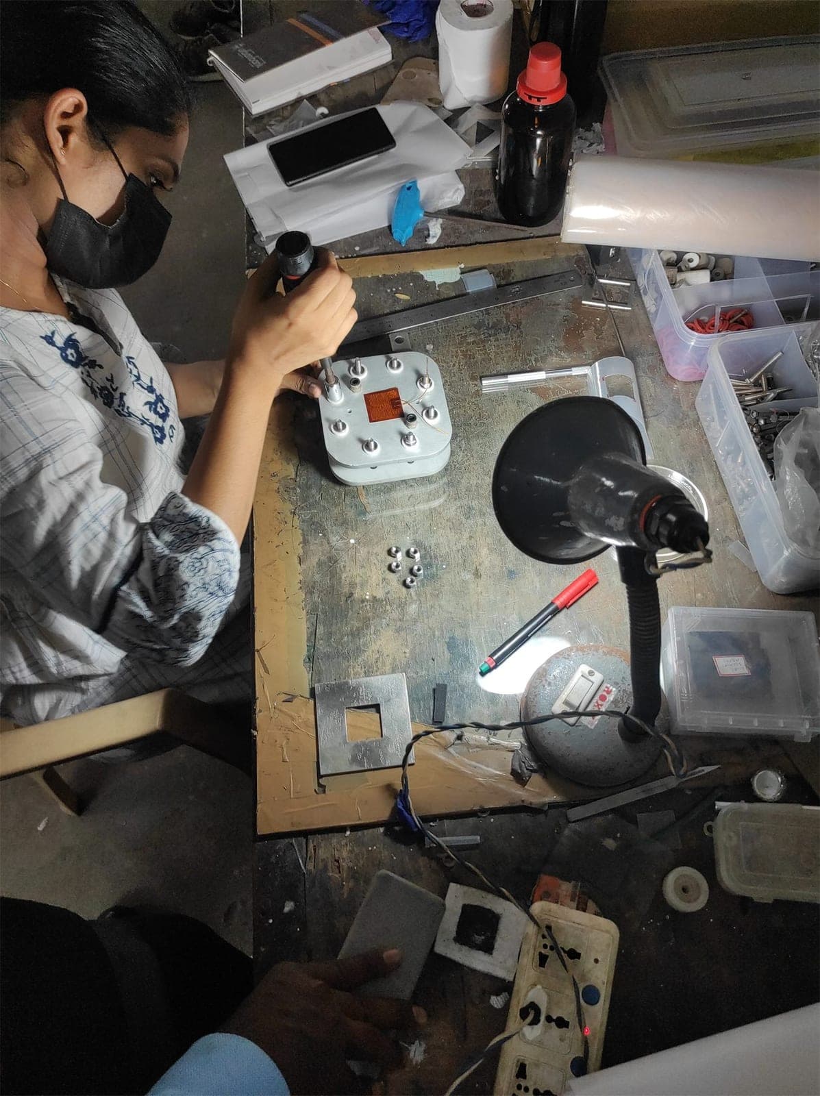 Electrode preparation at the fabrication bench